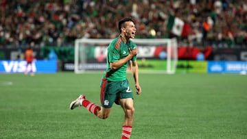 San Diego edge closer to Chucky Lozano deal